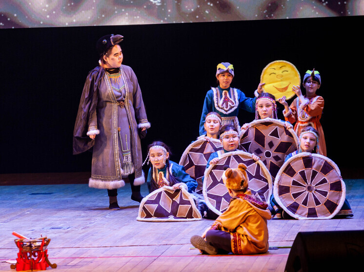 В Бурятии поставили спектакль по эвенкийским сказкам