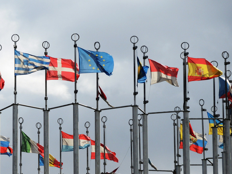 The Telegraph: 2025 год продемонстрировал слабость и разобщённость Евросоюза