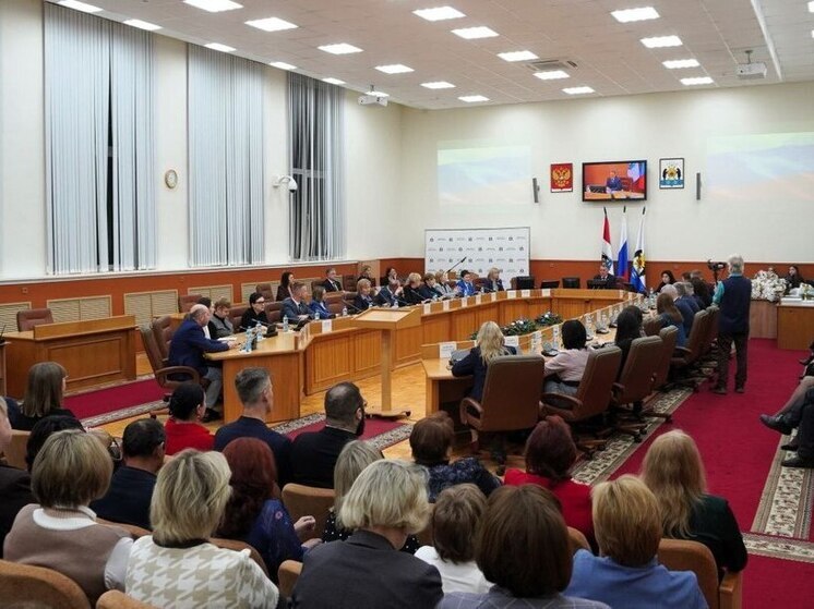 В Великом Новгороде обсудили готовность служб реагировать на ЧП и ЧС на праздниках