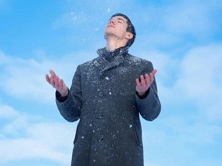 Каждый год в новогоднюю ночь миллионы людей загадывают желания, веря в чудо и новые возможности