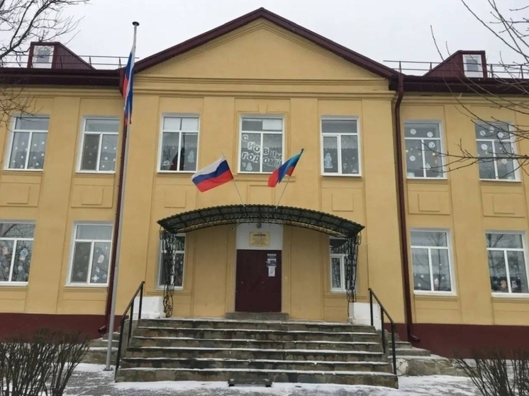 Хакасия продолжит помогать ЛНР с ремонтом школы