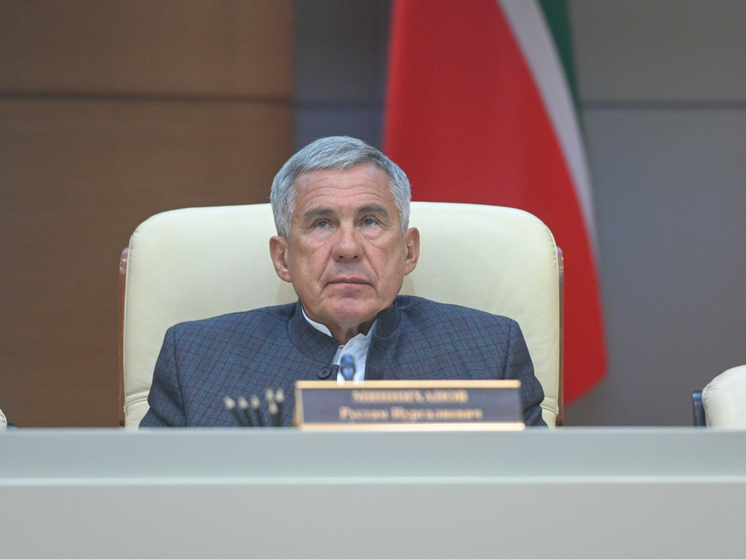 Рустам Минниханов поручил в праздники обеспечить безопасность граждан