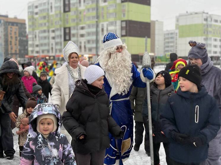 По территории Заневского поселения прокатился кортеж Деда Мороза