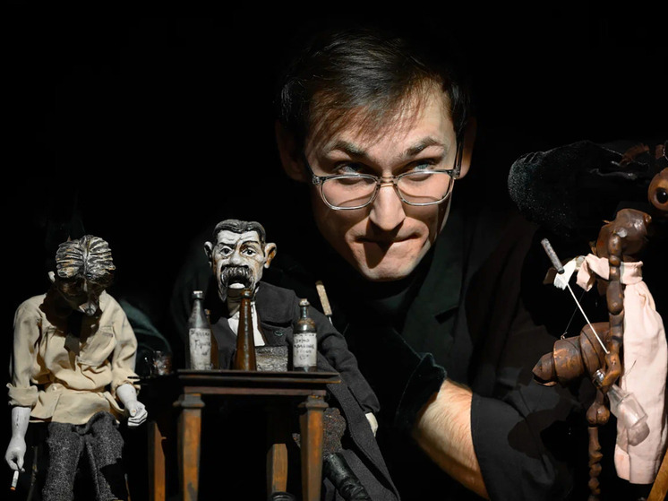 В Новом Пространстве Театра Наций появился кажущийся документальным спектакль «История одной фотографии» в постановке Елизаветы Бондарь