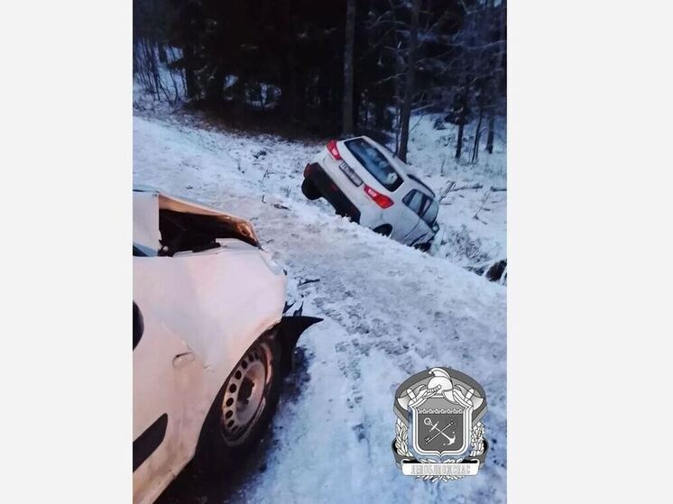 На станции Орехово столкнулись «Лада» и «Мицубиси»