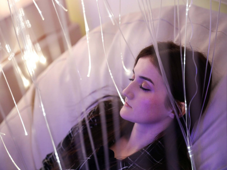 Международная группа учёных, включая исследователей из Северо-Кавказского федерального университета (СКФУ), изучила последствия смещения режима сна в будние и выходные дни — явления, известного как «социальный джетлаг»