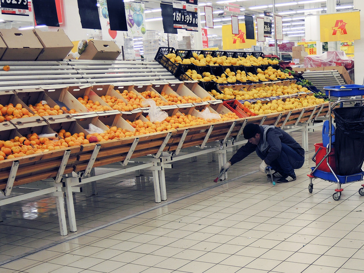 Мандарины в России подешевели на 12%