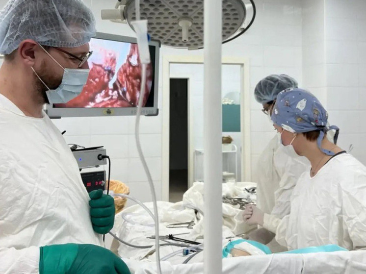 На Алтае впервые провели малоинвазивную операцию на легких ребенку