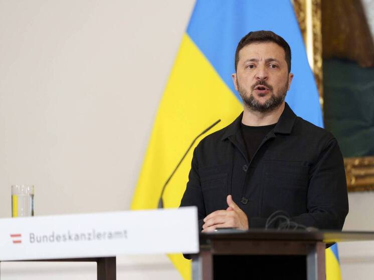 «Страна.ua»: Зеленский готов к большим уступкам, чем заявляет публично