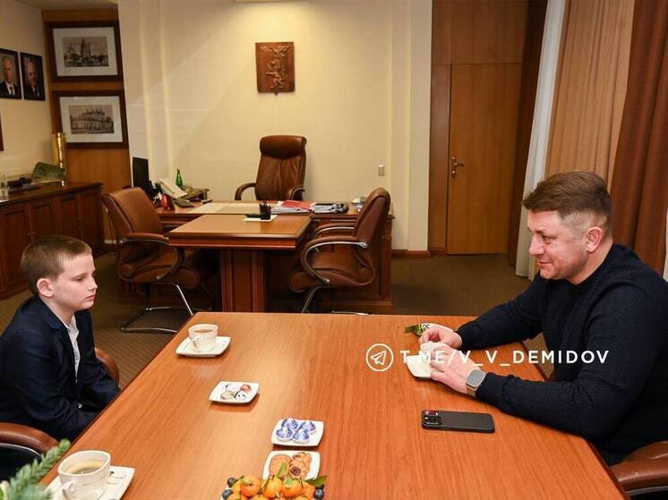 Мэр Белгорода исполнил новогоднее желание сына погибшего участника СВО