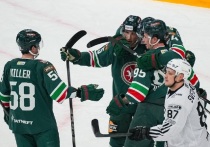 «Ак Барс» победил «Трактор» со счётом 3:2 в домашнем матче регулярного чемпионата КХЛ. Главный тренер Анвар Гатитяулин отметил высокую концентрацию игроков и поддержку болельщиков. Из-за простудных заболеваний в составе были вынужденные изменения; в тренировках задействовали игроков из фарм-клубов. В большинстве опробовали новые сочетания, одна попытка завершилась взятием ворот.