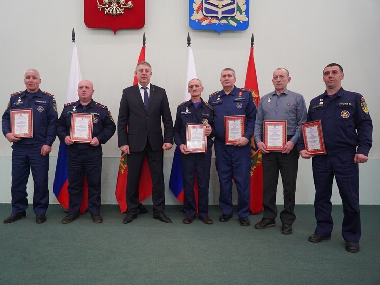 В Брянске отметили лучших спасателей