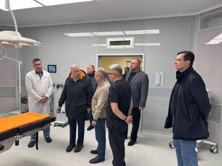Министр здравоохранения Ставрополья осмотрел новый корпус больницы в Кисловодске