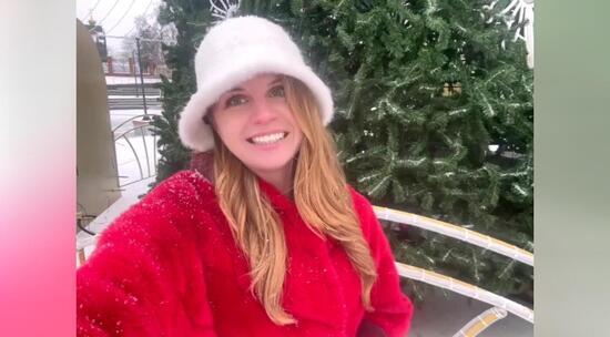 Зимняя сказка от чемпионки: Надежда Гуськова поздравляет читателей «МК» с Новым годом