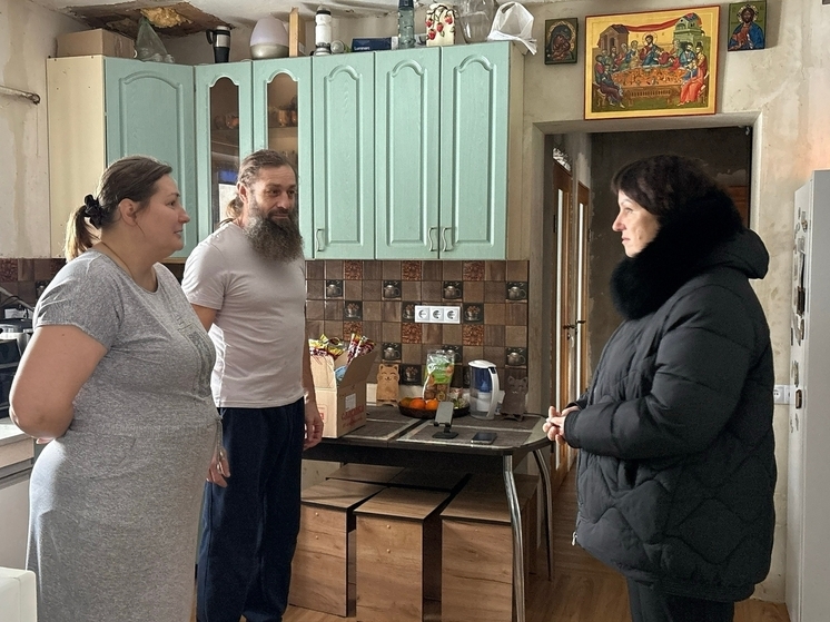 «Z -сети Мордовии» передали многодетной семье из Никольского генератор