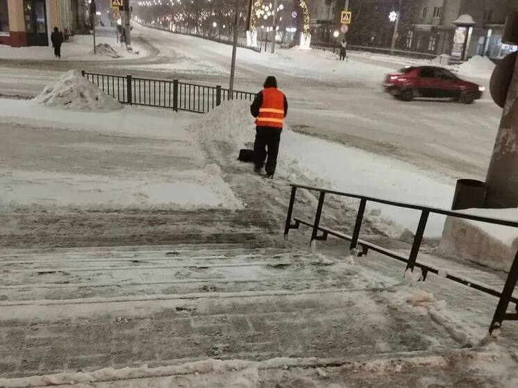 Калужские коммунальщики показали «неспящий город»
