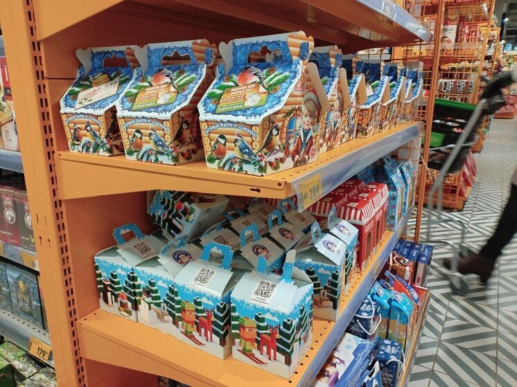 Цена детского новогоднего подарка выросла почти на 15%