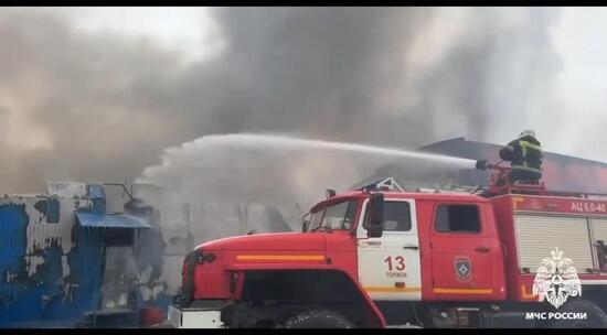 В Тверской области огнеборцы МЧС России локализовали крупный пожар