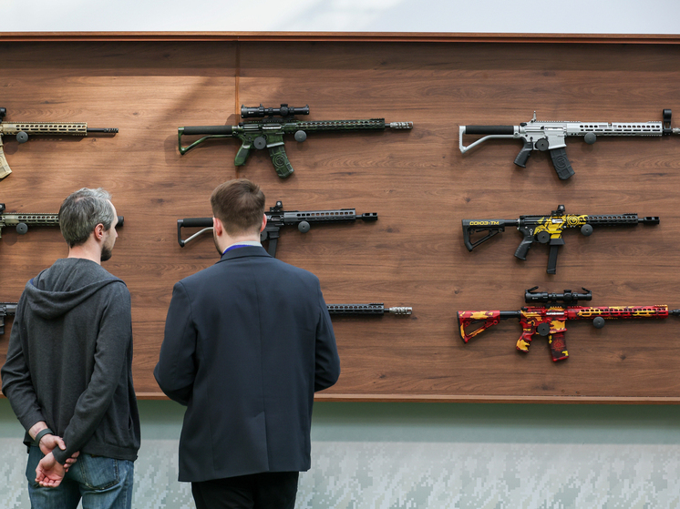 Путин продлил до 2027 года срок легализации оружия с разрешениями ДНР, ЛНР и Украины