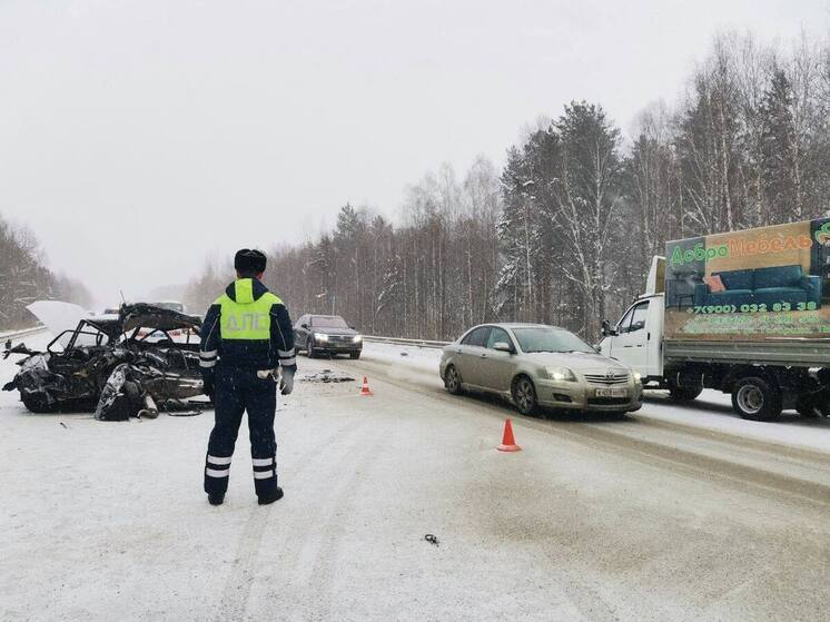 В Свердловской области произошло смертельное ДТП ВАЗ с "газелью"