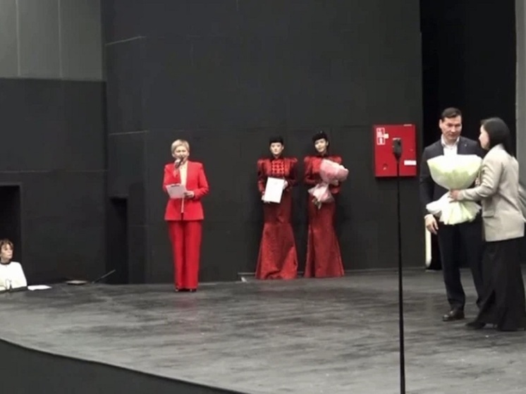 В Элисте отметили участников буддийского форума