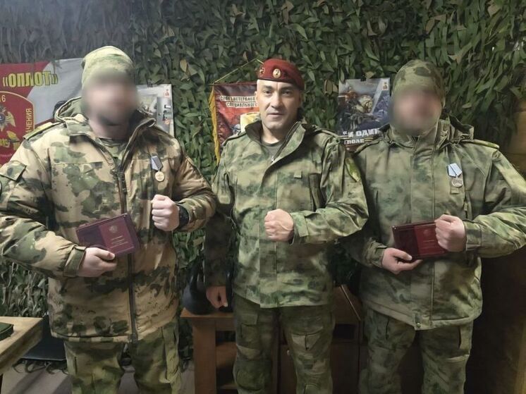 Двоих бойцов СВО из Башкирии наградили медалями «За отвагу»