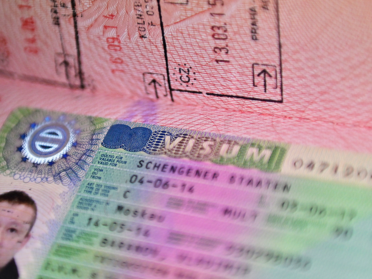 «Сплотились вокруг флага»: как западные санкции привели к росту числа российских миллиардеров