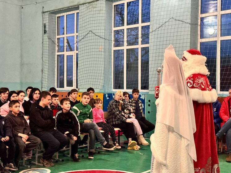 Студенты ХГПУ устроили для детей праздник в социально-реабилитационном центре