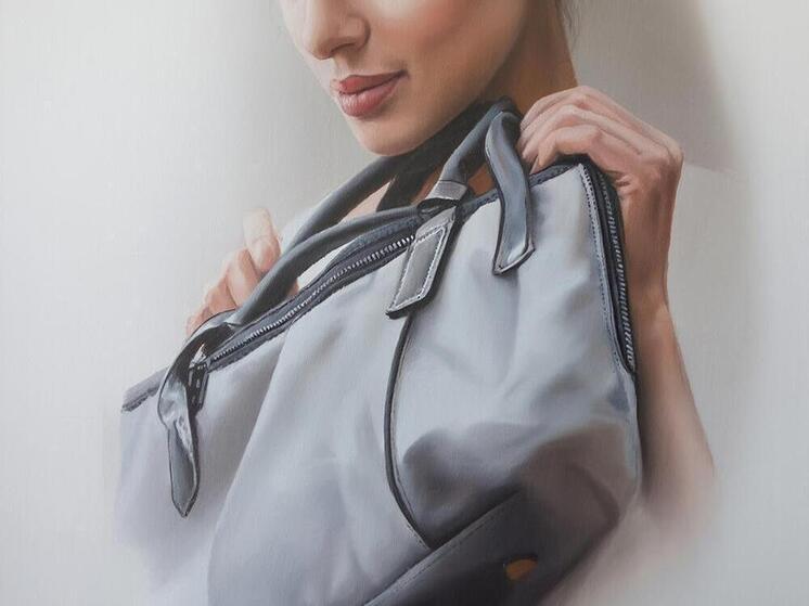 Неосторожность обернулась наказанием: псковская прокуратура поддержала обвинение по делу о краже забытой сумки