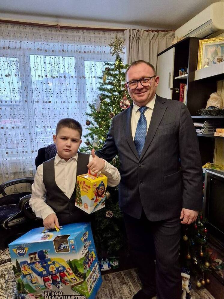 В Туле исполнили мечту 8-летнего мальчика благодаря акции «Ёлка желаний»