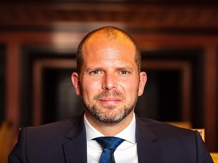 Глава минобороны Бельгии Франкен заявил,что туалетный кризис в казармах разрешен