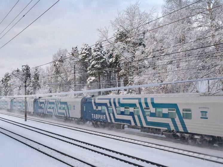 Девять поездов в сообщении с Крымом задерживаются в пути