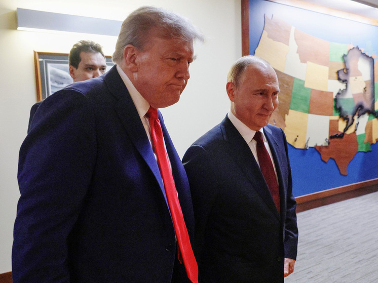 Ушаков: Трамп и Путин не поддерживали временное прекращение огня на Украине под предлогом референдума