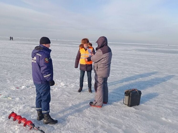 Во Владивостоке прошли рейды по безопасности на льду