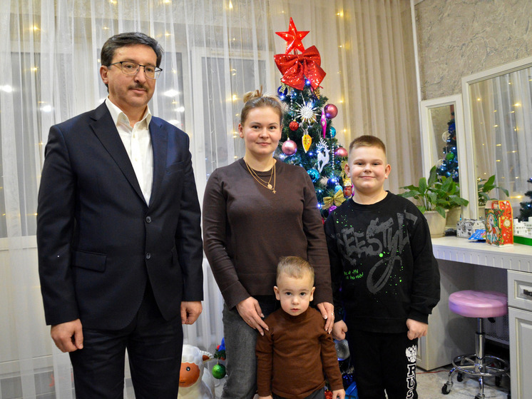 Заммэра Орла Игорь Печерский исполнил желания юных горожан