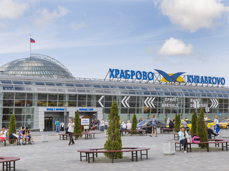 В аэропорту Калининграда в понедельник задерживаются более 20 рейсов