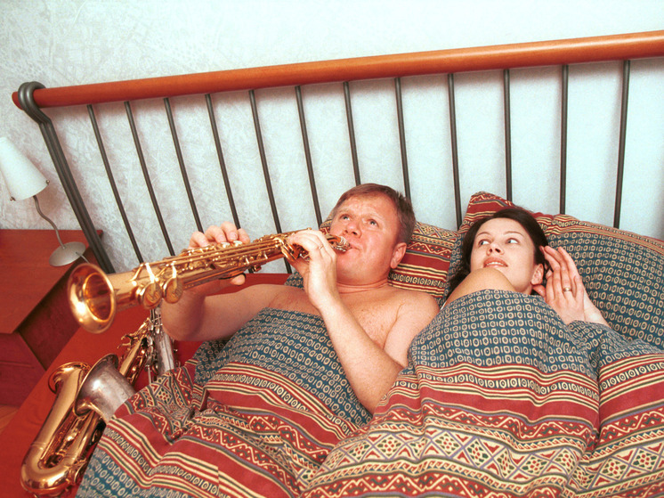 Молодежь предпочла провести новогодние каникулы в постели: никаких активностей и праздников, только лень