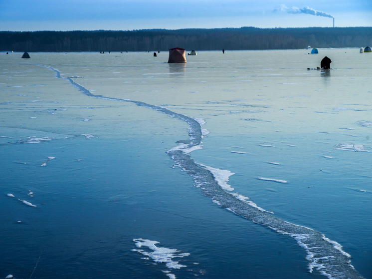 Газовая горелка чуть не погубила двух рыбаков на Южном Урале