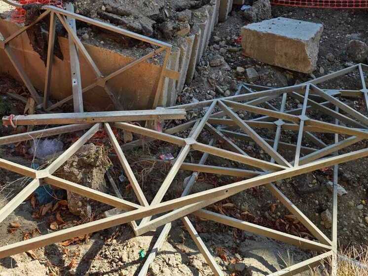 Обломки БпЛА повредили частные дома в станице Кущевской и поселке Индустриальном