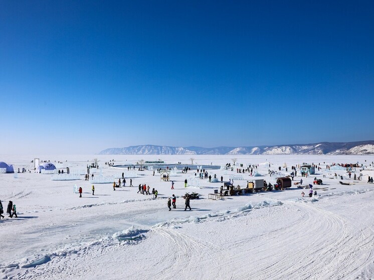 Зима 2024–2025 года радует жителей Приангарья теплом и пугает тем, что на Байкале никак не устанавливается ледовый покров