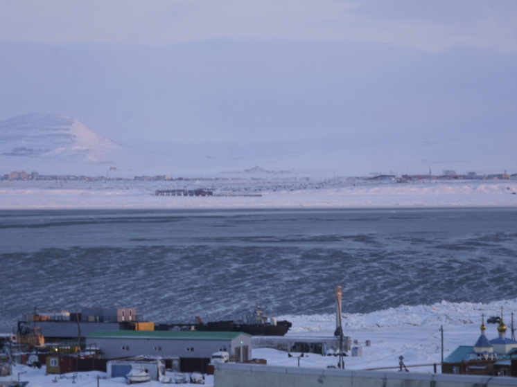 Тёплый циклон замедлил образование льда в Анадырском лимане