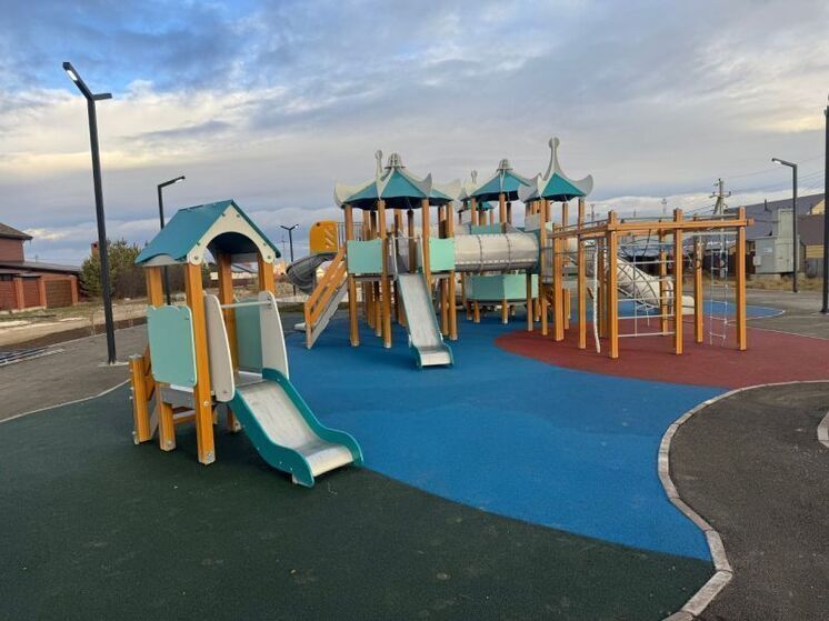 В Сибае обустроили новую детскую площадку
