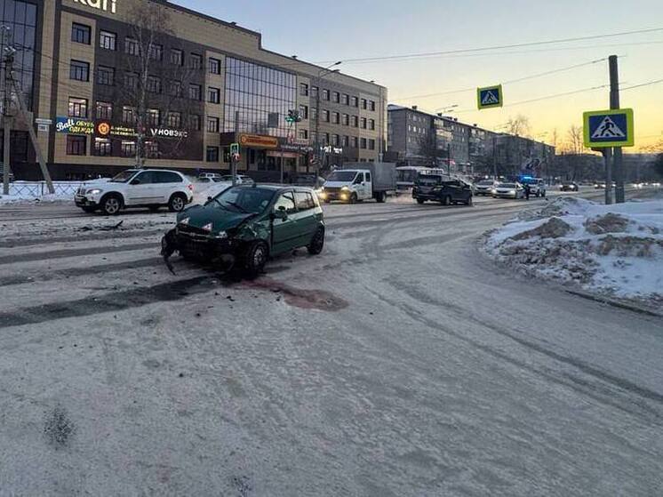 В Горно-Алтайске по вине пьяного «бесправного» водителя в ДТП пострадали два человека