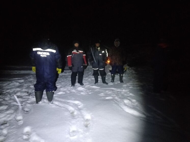 На Ветлуге в Марий Эл спасатели нашли трех заблудившихся рыбаков