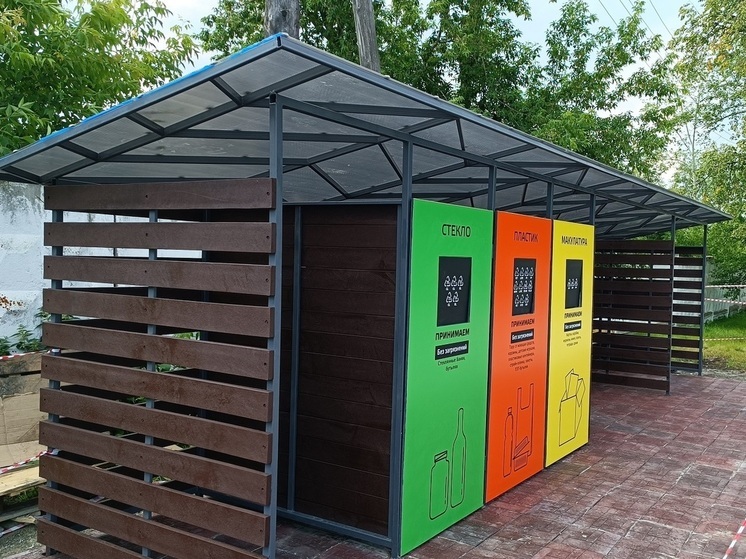 Мусор со дворов Свердловской области в праздники будут убирать вовремя