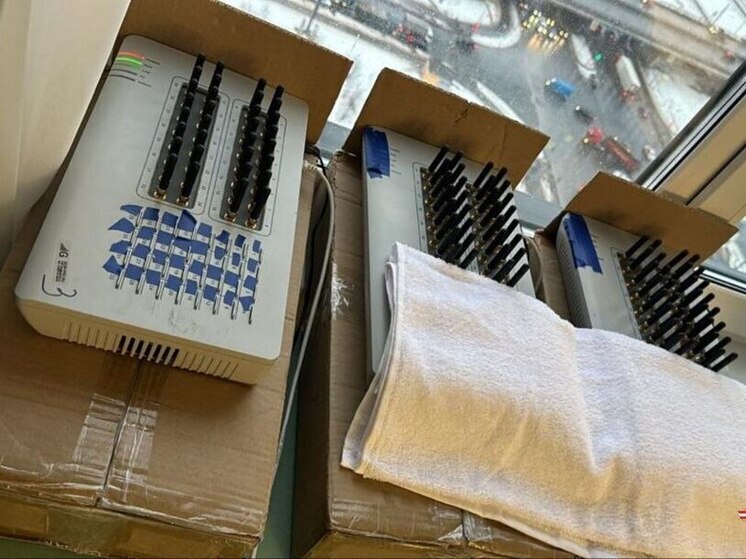 Участники группы мошенников ответят в суде Петербурга за помощь в краже 49 млн