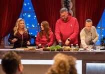 Новый год на Пятом канале — это время, когда телевизор становится центром притяжения для всей семьи