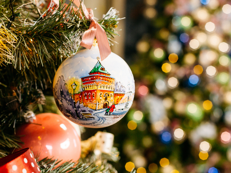 «На троечку»: нижегородцы оценили новогоднее оформление города