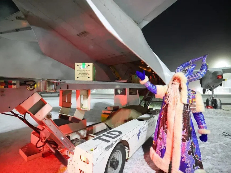 «Зеленые рейсы» в Арктику: свежие продукты доставляют в отдаленные улусы Якутии к Новому году