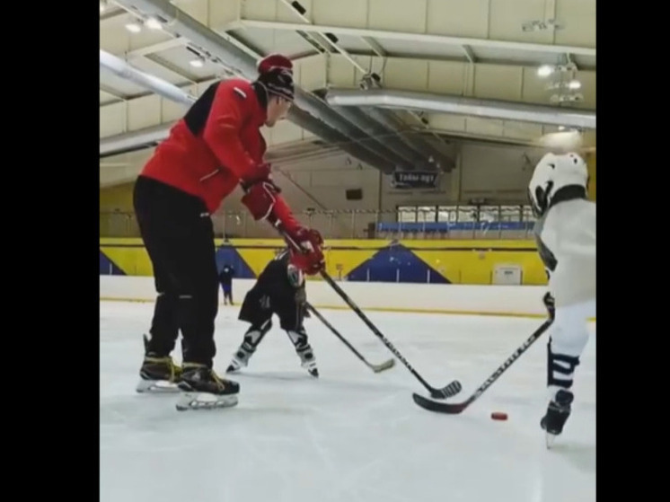 В Алексеевском округе появился тренер-преподаватель по хоккею с шайбой